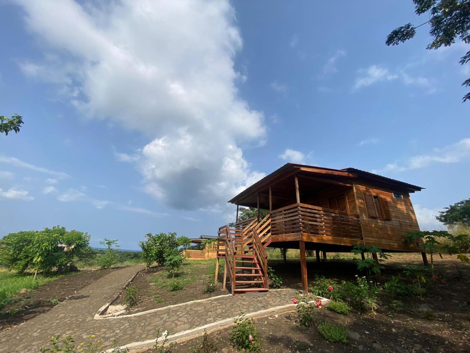 Monte Mar Saotome Villa Morro Peixe Exterior photo